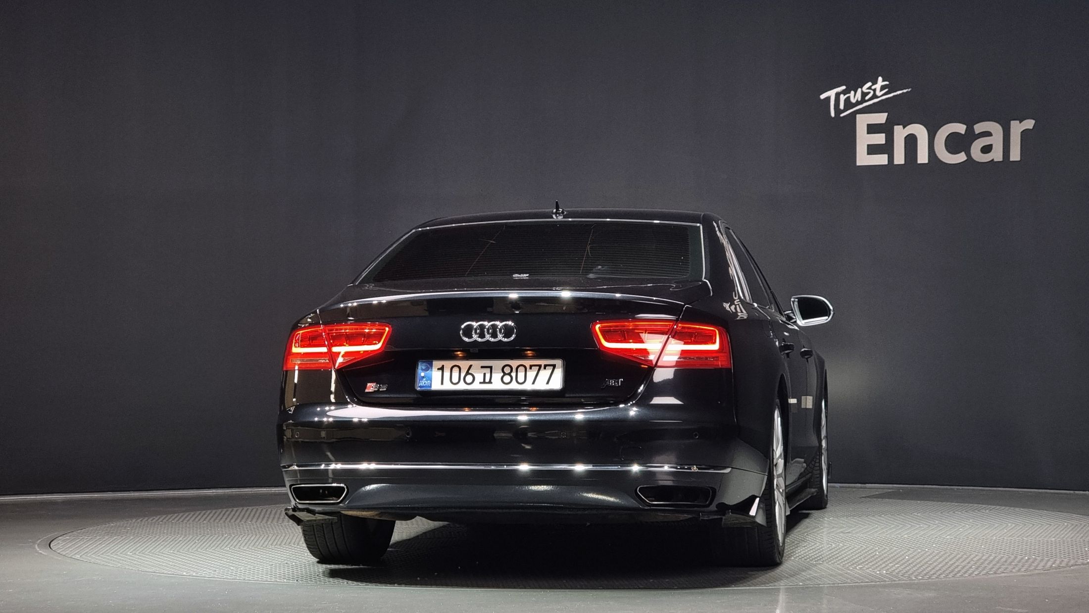 AUDI A8 2010