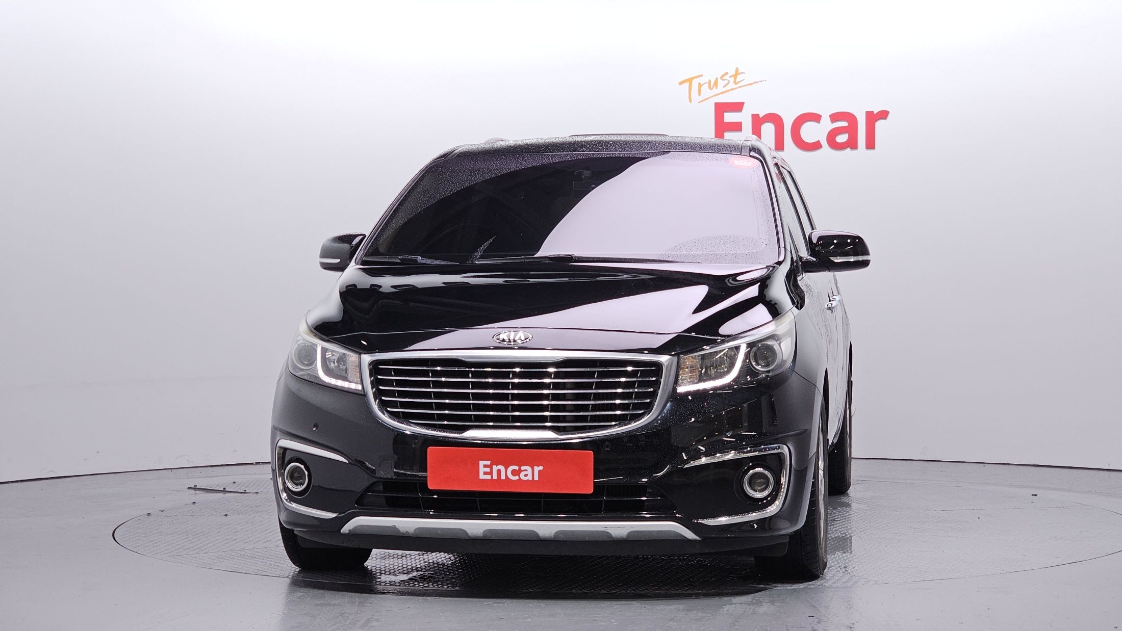 KIA CARNIVAL 2015