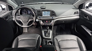 HYUNDAI AVANTE AD 2016