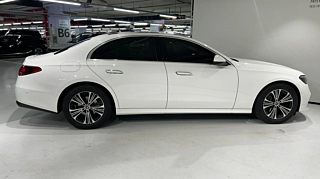 MERCEDES BENZ E-CLASS W214 2024