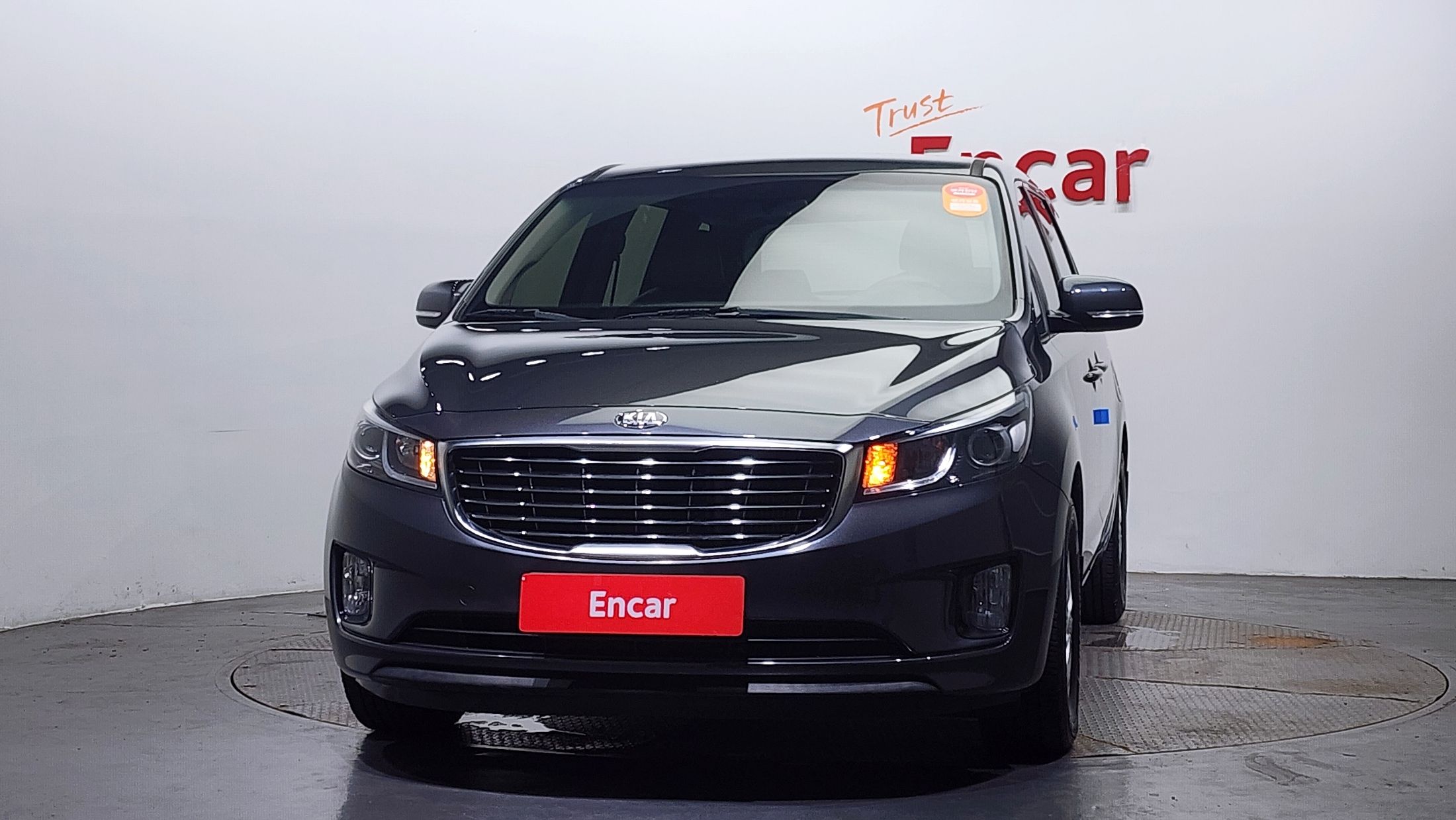 KIA CARNIVAL 2018