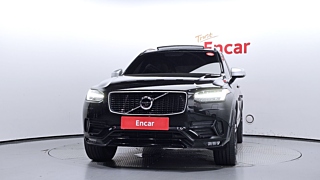 VOLVO XC90 2019