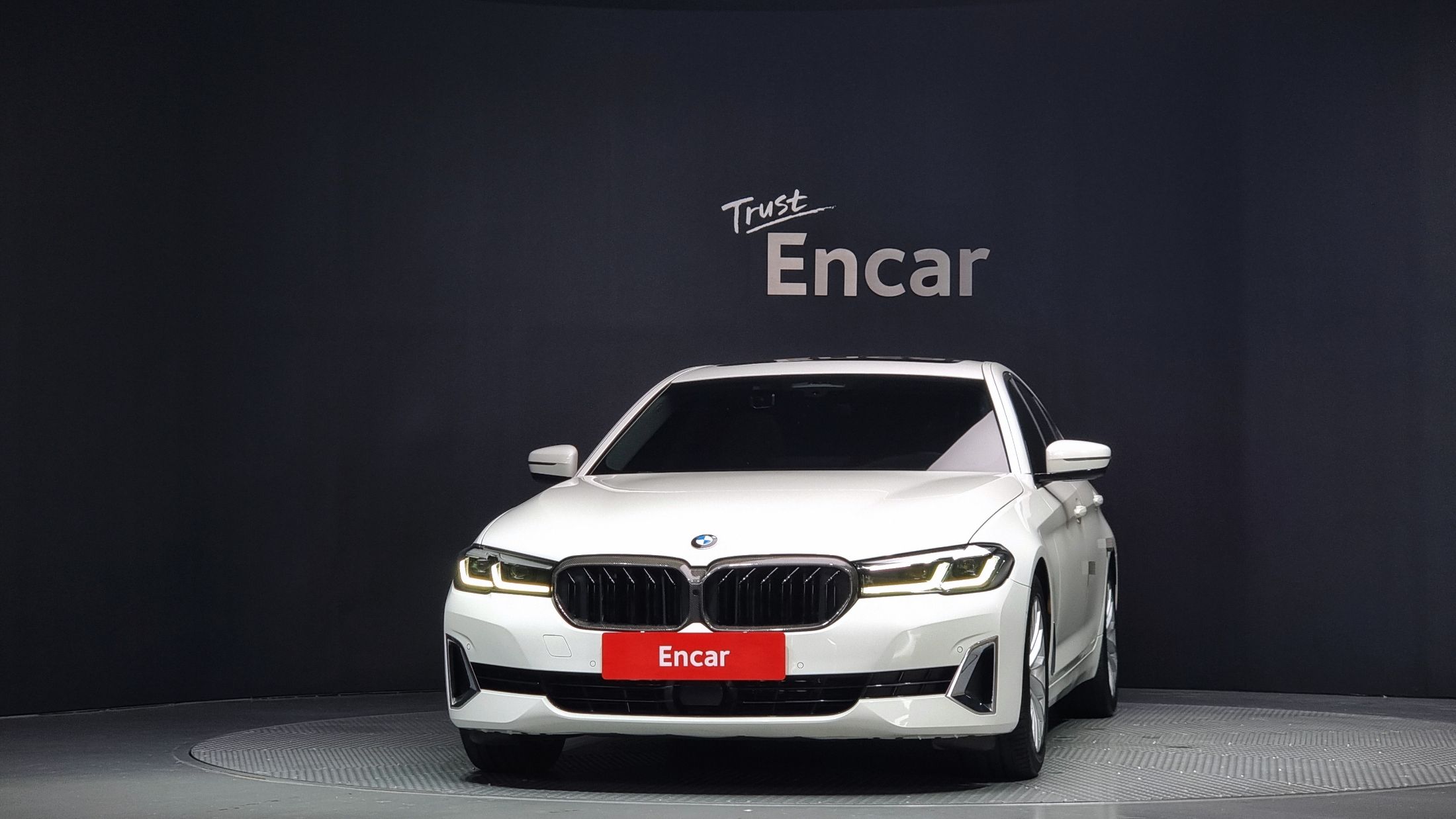 BMW 5-SERIES G30 2022