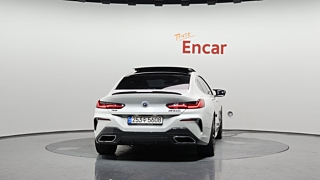 BMW 8-SERIES G15 2023