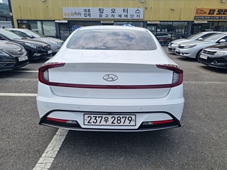 HYUNDAI SONATA DN8 2019