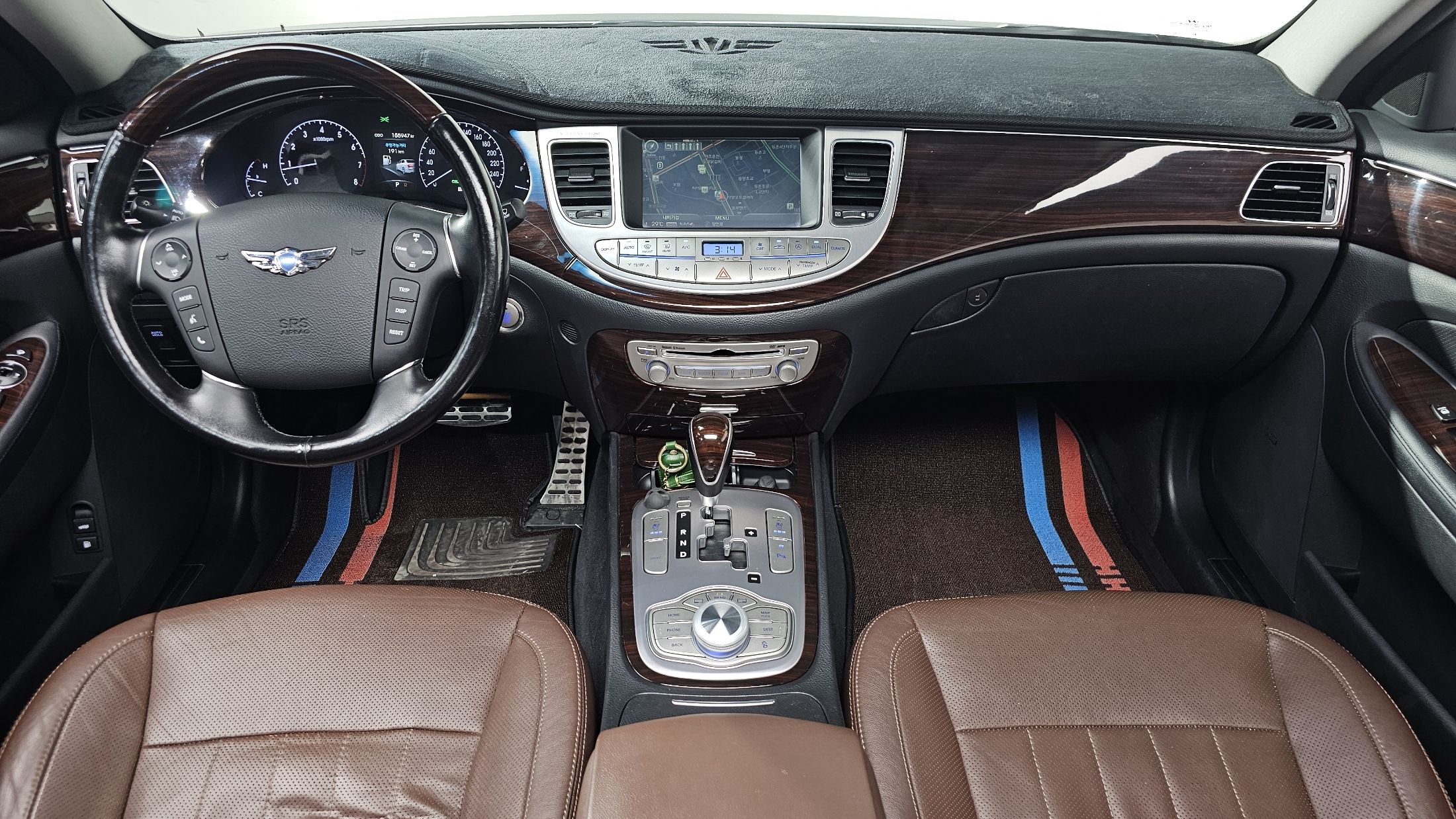 HYUNDAI GENESIS 2013