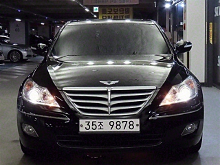 HYUNDAI GENESIS 2010