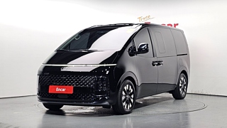HYUNDAI STARIA  4WD Lounge 7 Seater 2025