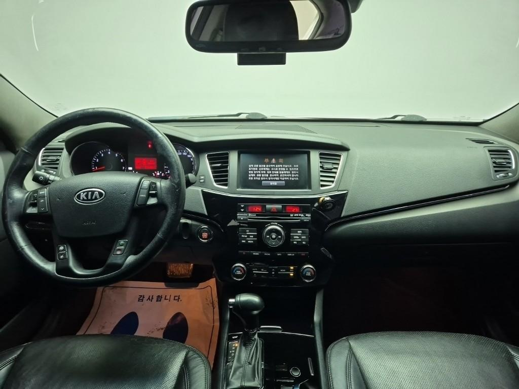 KIA K7 2010
