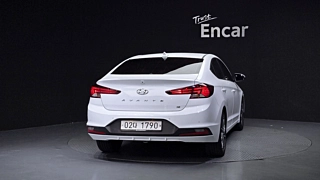 HYUNDAI AVANTE AD 2019