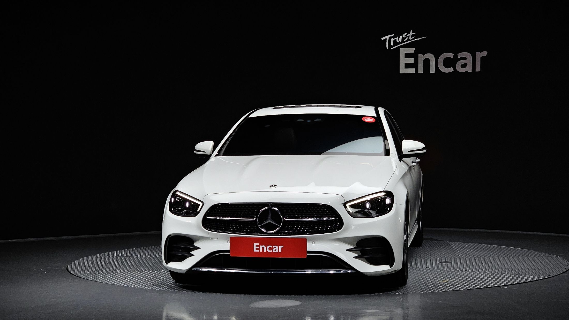 MERCEDES BENZ E-CLASS W213 2022