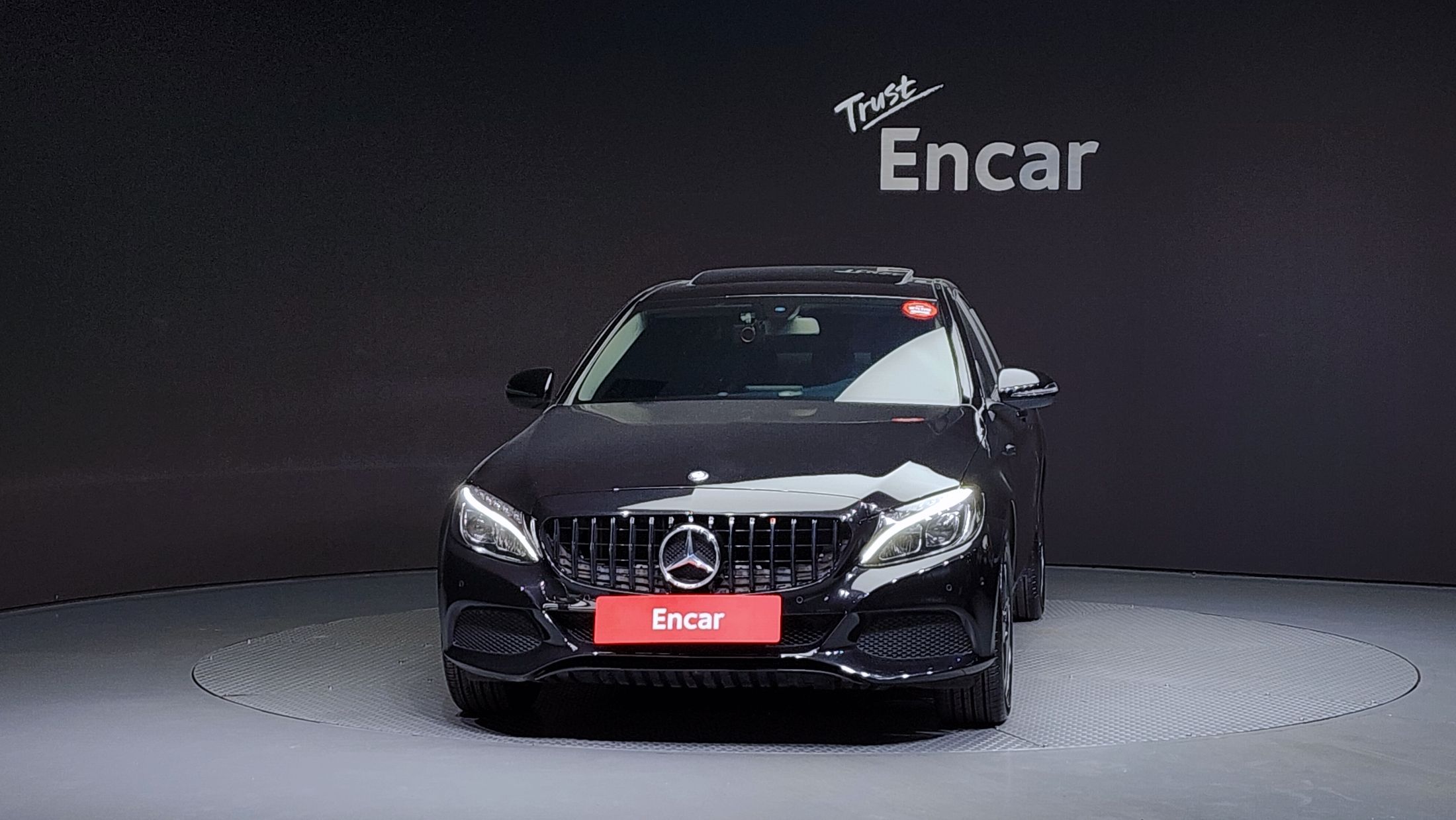 MERCEDES BENZ C-CLASS W205 2016