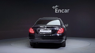 MERCEDES BENZ C-CLASS W205 2016