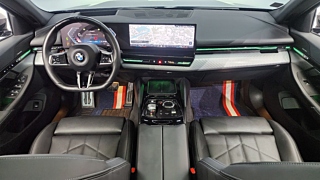 BMW 5-SERIES G60 2023