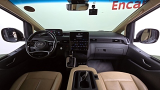 HYUNDAI STARIA 2021