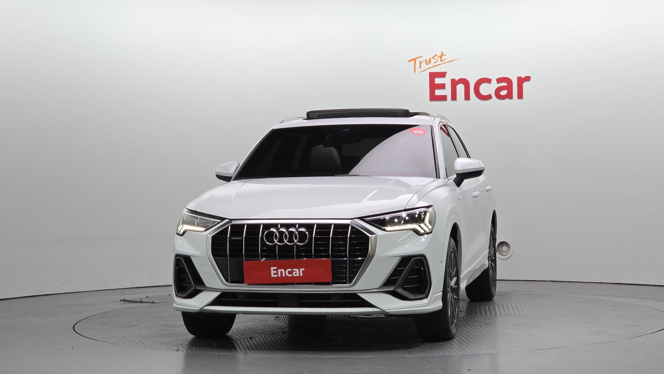AUDI Q3 F3 2022