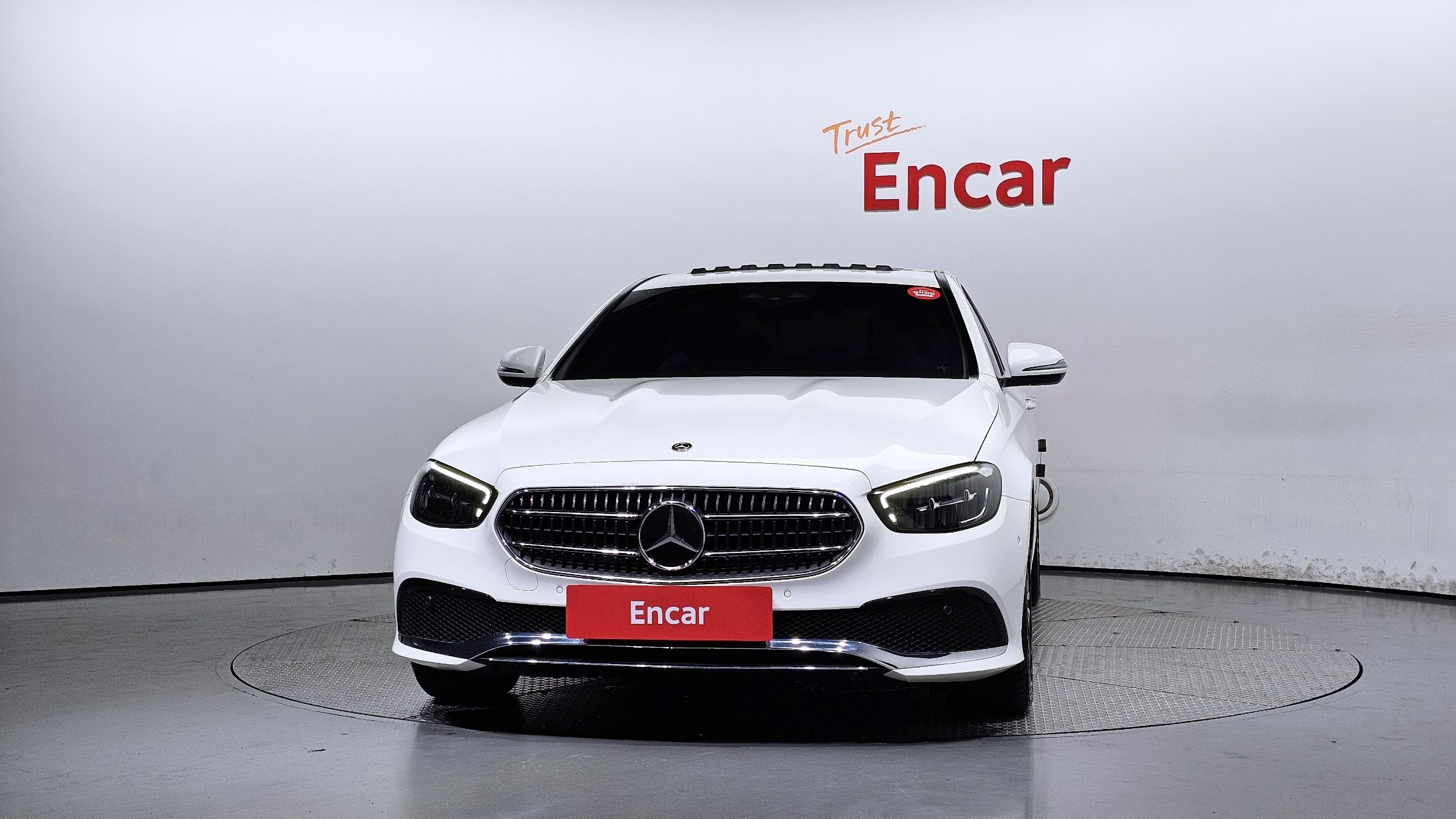 MERCEDES BENZ E-CLASS W213 2021