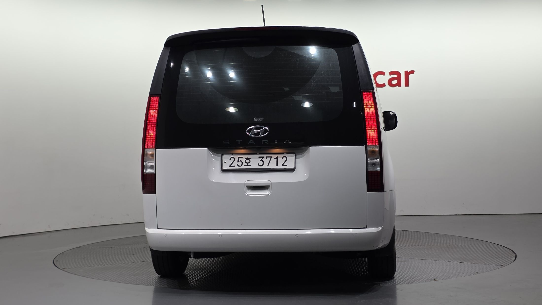 HYUNDAI STARIA 2023