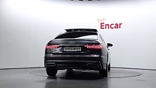AUDI A6 C8 2021