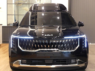KIA CARNIVAL 2024