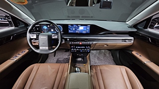 HYUNDAI GRANDEUR HYBRID GN7 2023