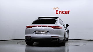 PORSCHE PANAMERA 971 2017
