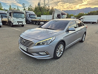 HYUNDAI SONATA LF 2016