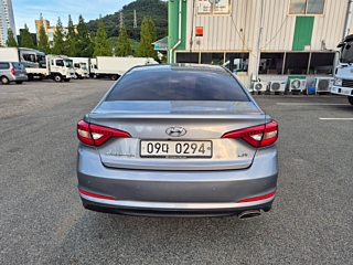 HYUNDAI SONATA LF 2016