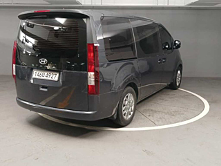 HYUNDAI STARIA 2021