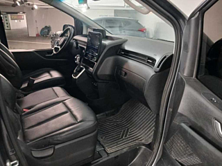 HYUNDAI STARIA 2021