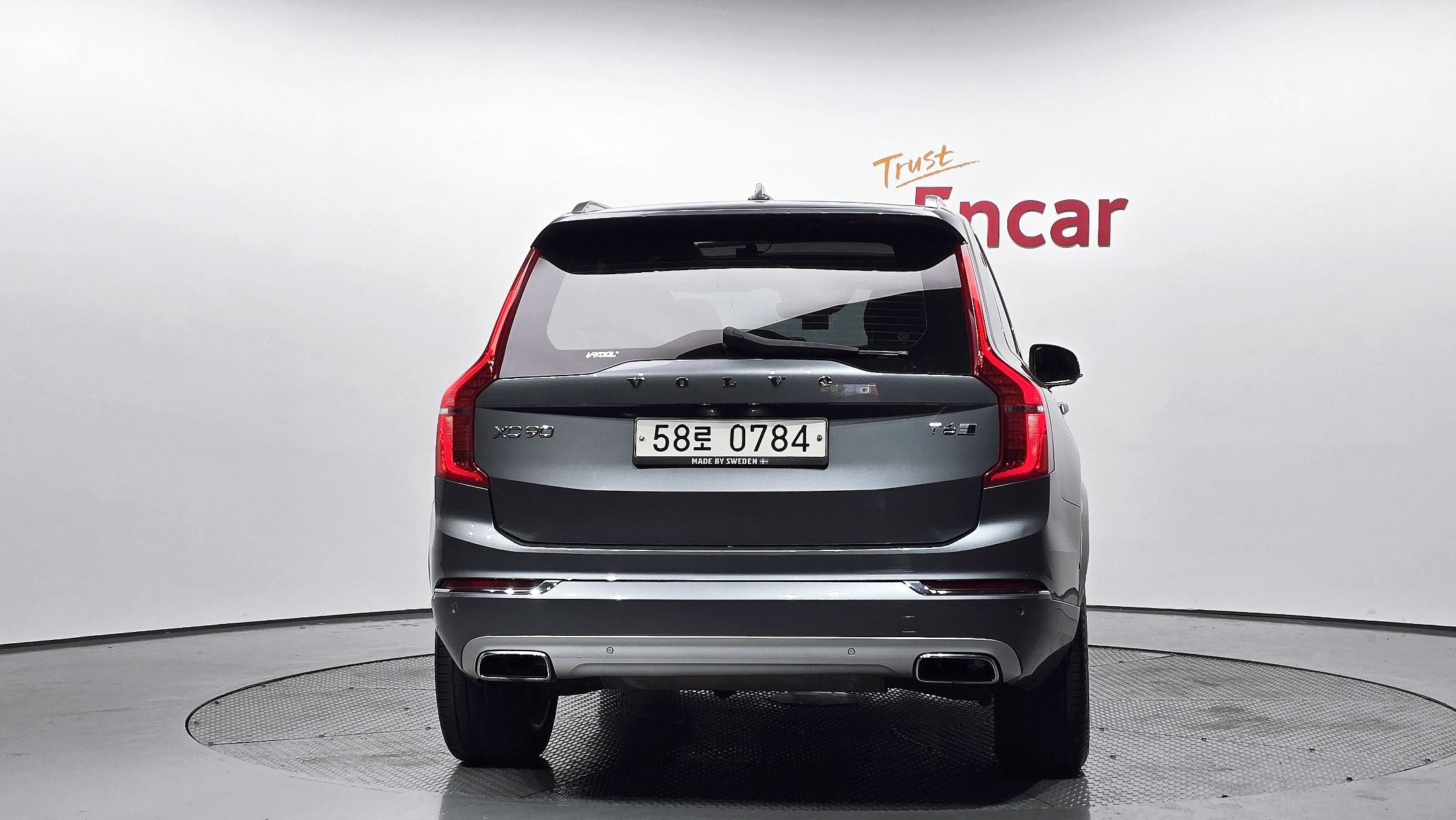 VOLVO XC90 2016