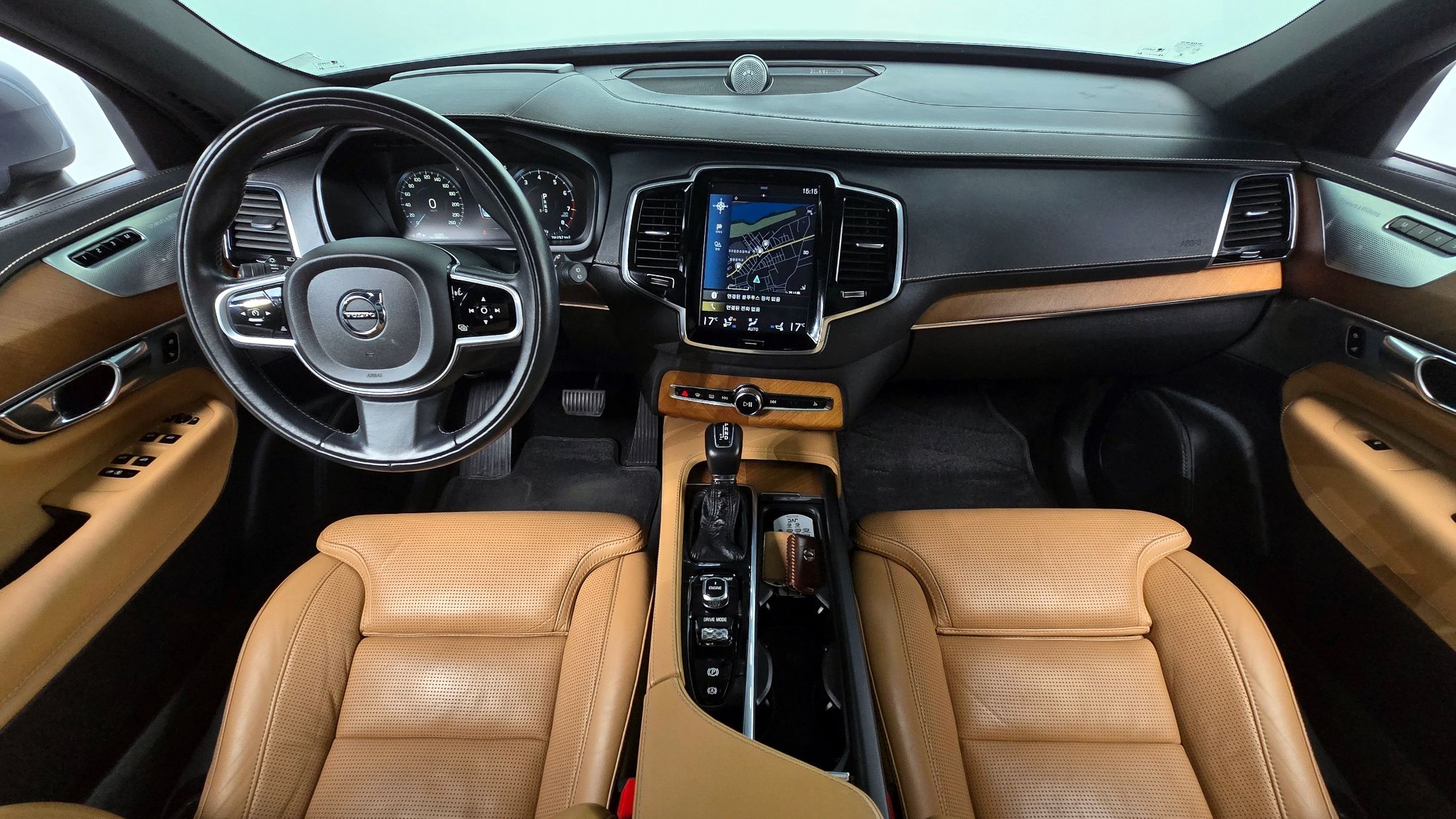 VOLVO XC90 2016