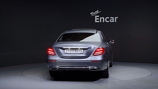 MERCEDES BENZ E-CLASS W213 2020