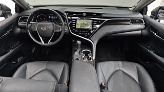 TOYOTA CAMRY XV70 2018