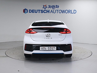 HYUNDAI IONIQ HYBRID 2016