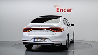 HYUNDAI GRANDEUR IG 2017