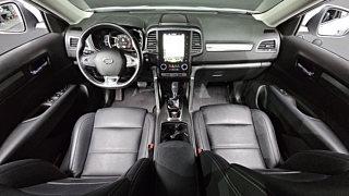 SAMSUNG QM6 2020