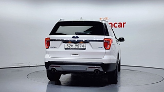 FORD EXPLORER 2017