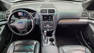 FORD EXPLORER 2017