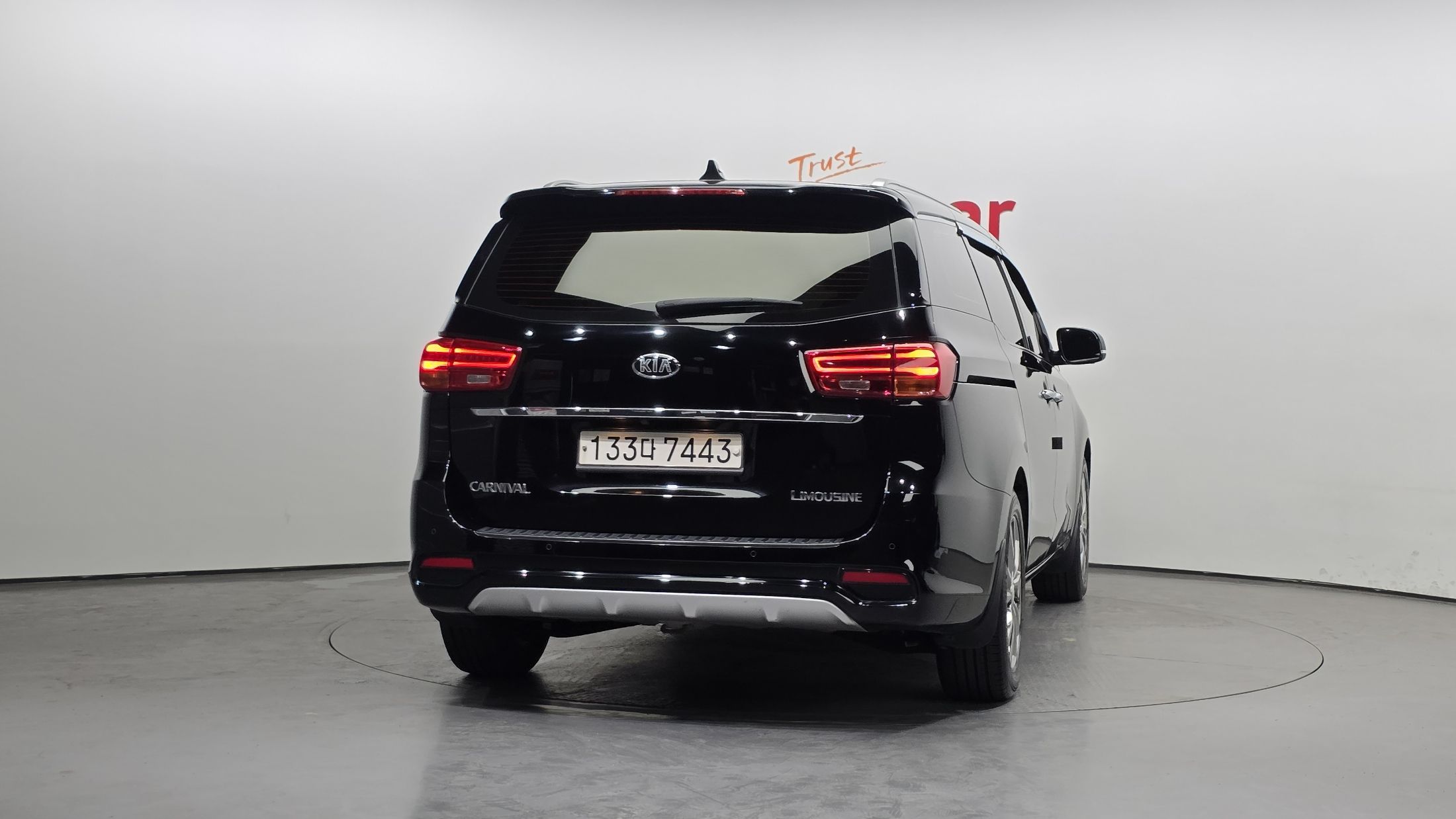 KIA CARNIVAL 2018