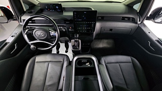 HYUNDAI STARIA 2021