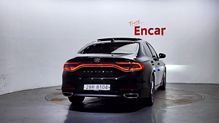 HYUNDAI GRANDEUR IG 2017