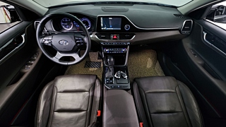 HYUNDAI GRANDEUR IG 2017