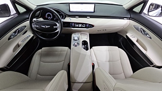 GENESIS GV70 2021