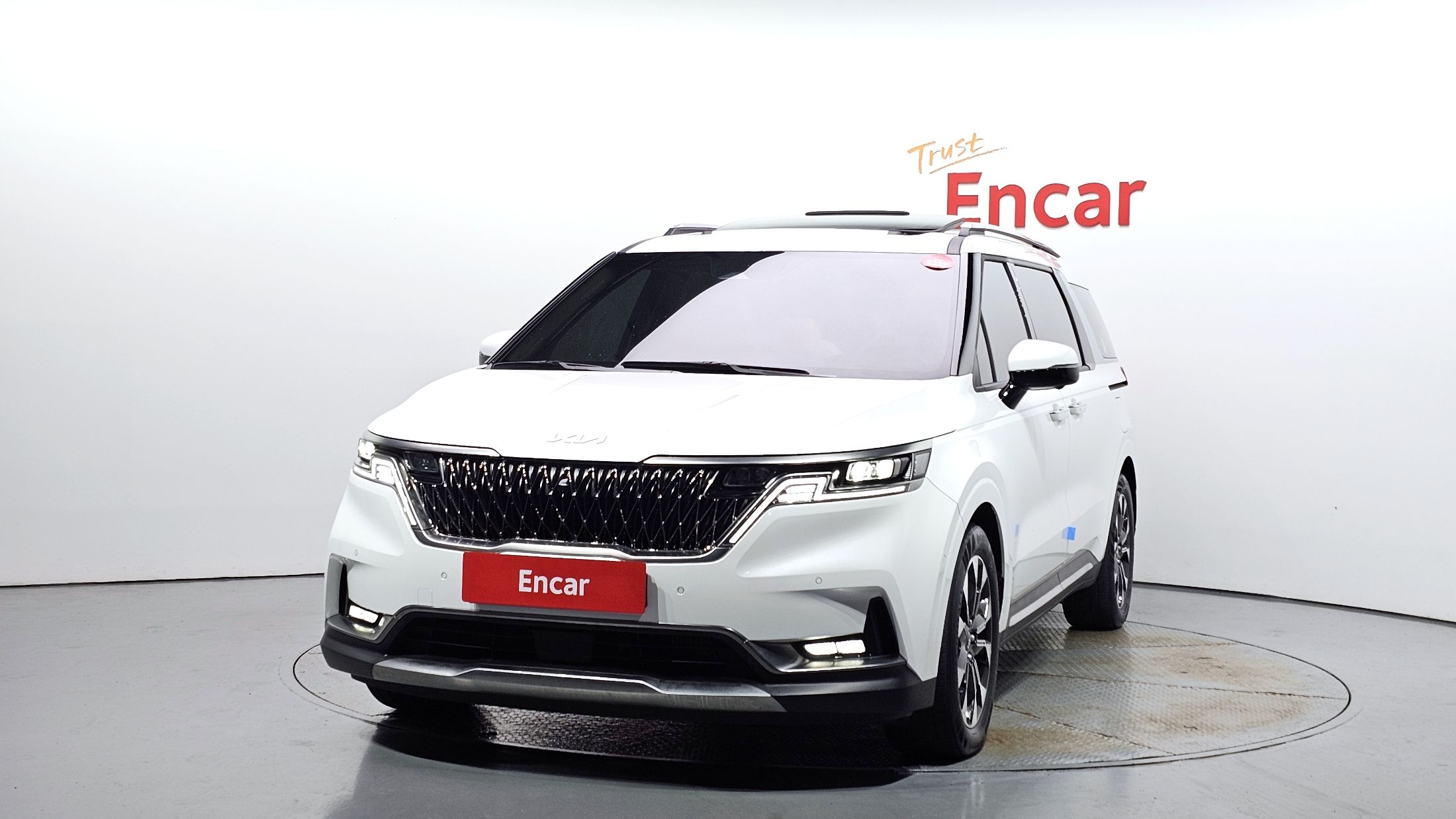 KIA CARNIVAL 2023