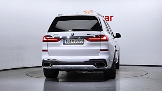 BMW X7 G07 2022