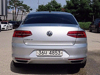 VOLKSWAGEN PASSAT GT B8 2018