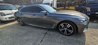 BMW 7-SERIES G11 2019