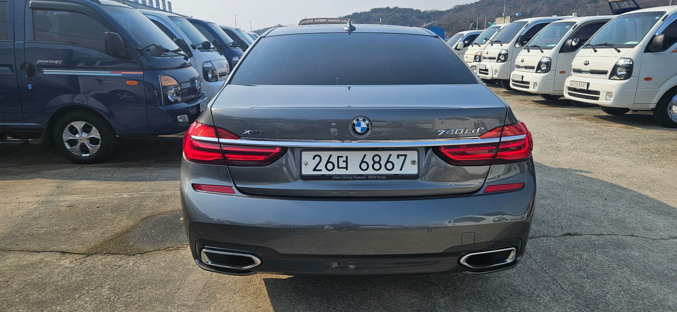 BMW 7-SERIES G11 2019