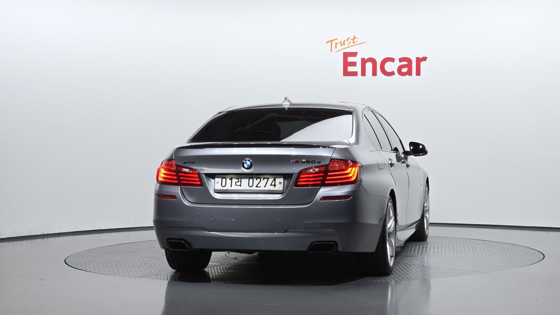 BMW 5-SERIES F10 2015